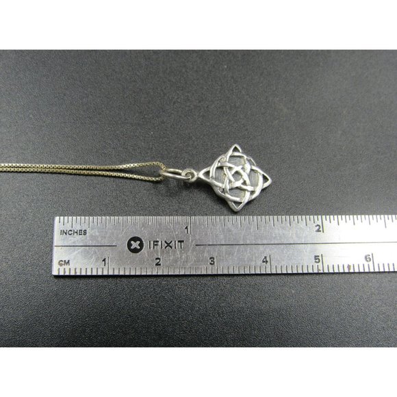 18" Sterling Silver Small Celtic Pattern Pendant Necklace Vintage Minimalist - Picture 5 of 6